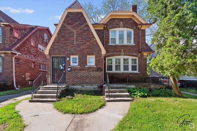 Building Photo - 10343 Crocuslawn Ave Unit 1 Rental