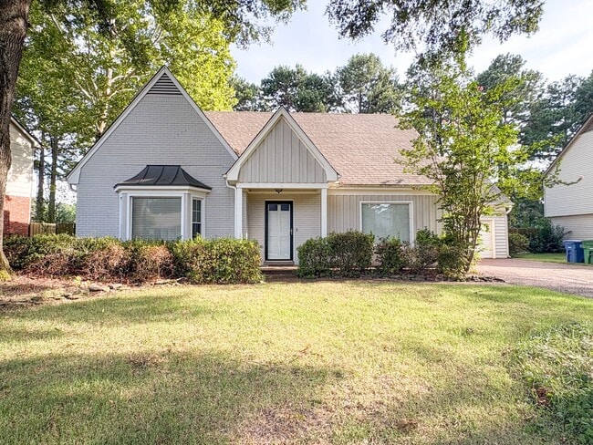 Building Photo - 8523 Farmington Cove