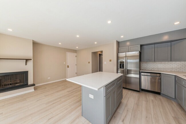 Photo - 751 S Dwyer Ave Unit D