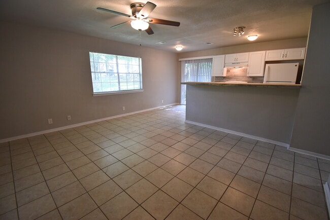 Photo - L-house Unit 910