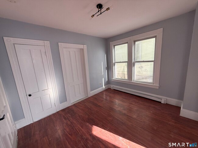 Building Photo - 240 Madison Ave Unit 1