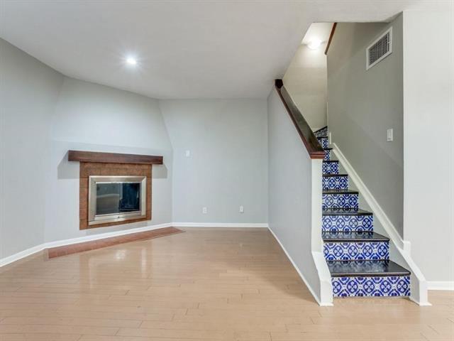 Photo - 5200 Martel Ave