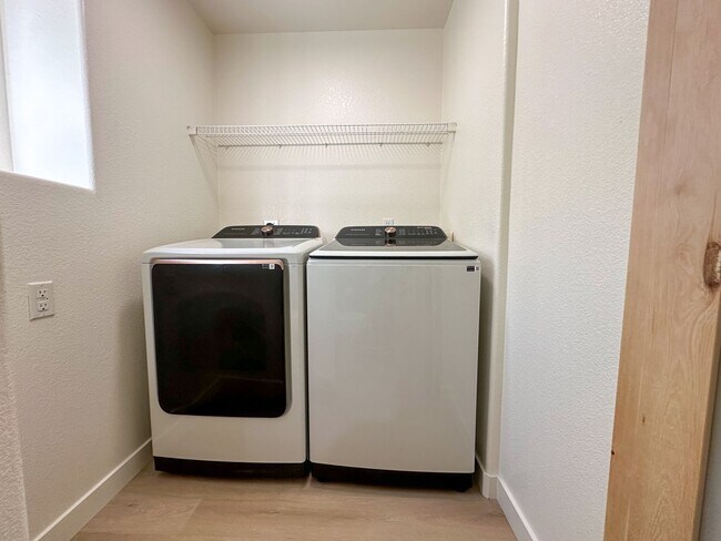 Photo - Beautifully Updated Townhome Near DIA