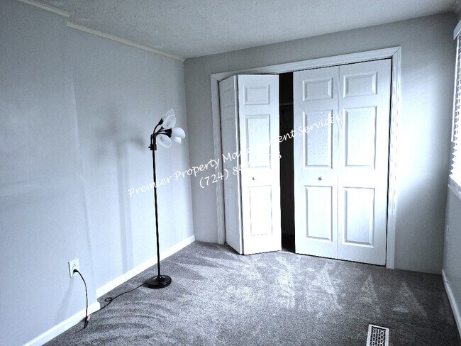 Photo - 7809 Lafayette Square