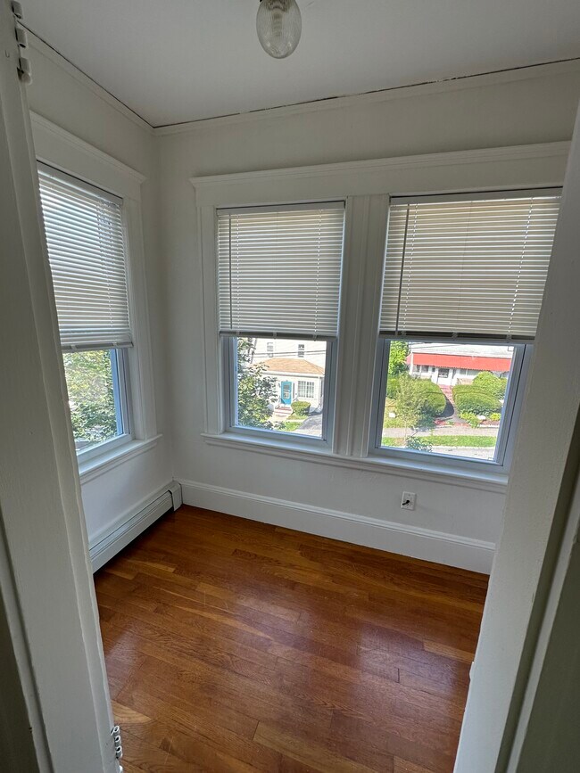 Photo - 289 Highland Ave