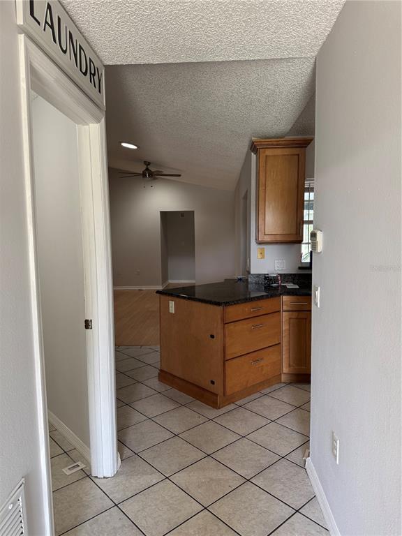 Photo - 1560 Bavon Dr