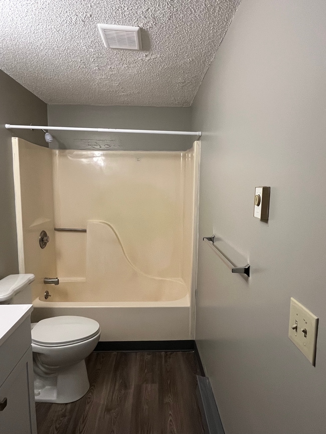 Maplewood Apartments