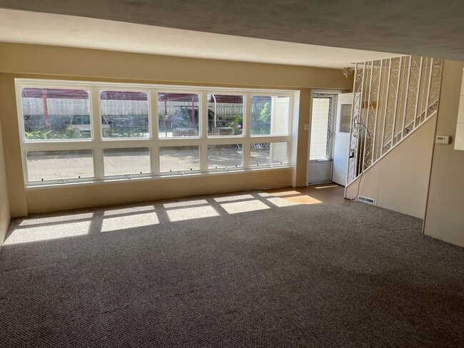 Photo - 3615 Kennedy Dr