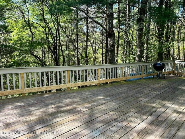 Photo - 125 Taconic Creek Rd