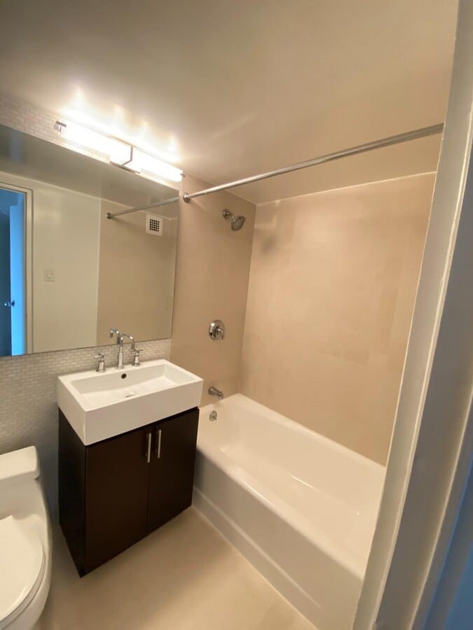 Photo - 220 E 63rd St Unit 2A