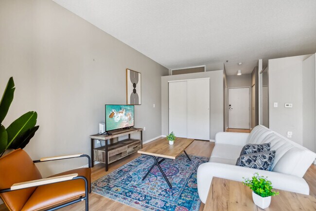 Photo - 616 Washington Ave S Unidad SI ID1014635P