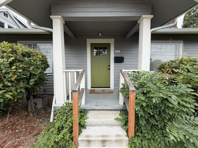 Photo - 7333 N Fenwick Ave
