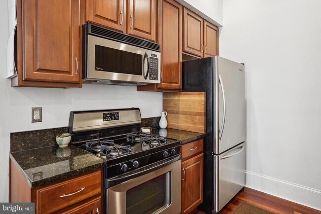 Photo - 1324 Euclid St NW Unit 103