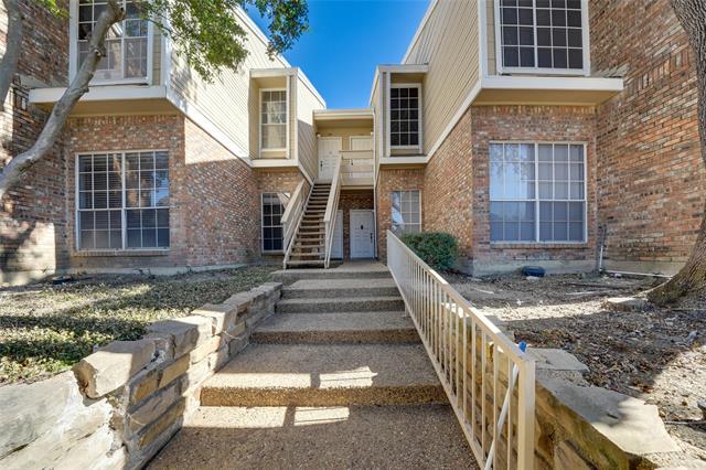Building Photo - 3550 Country Square Dr Unit 409