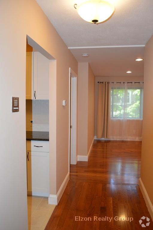 Building Photo - 276 Chestnut Hill Ave Unit 276 Rental