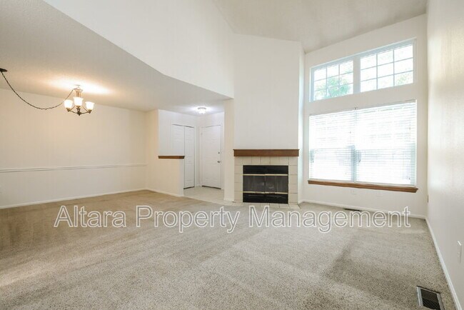 10041 E Mexico Ave