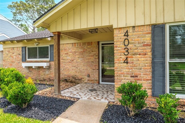 Photo - 4034 Shady Springs Dr