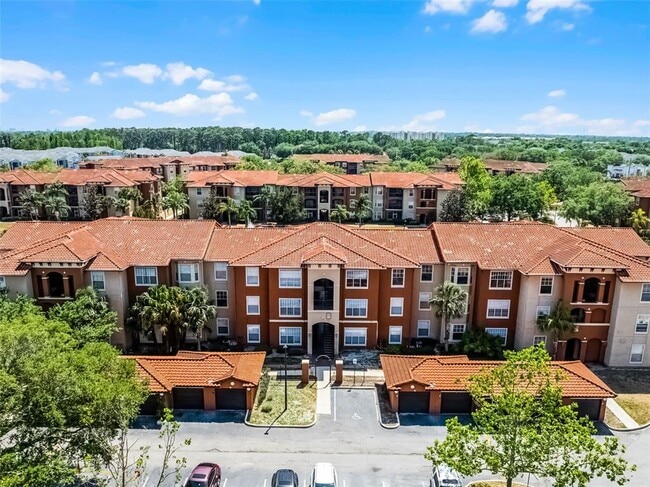 Building Photo - 5530 Metrowest Blvd Unit 30