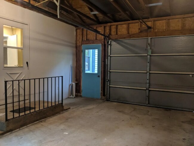 Photo - 411 Elizabeth St