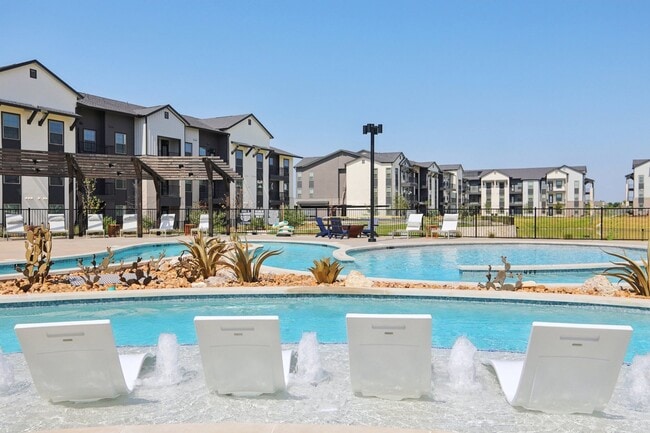 Photo - View at Manor Crossing