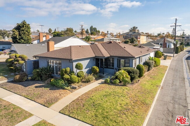 Photo - 6012 S Kings Rd