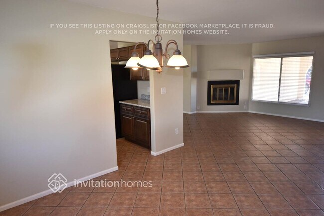 Photo - 10639 N 48th Dr