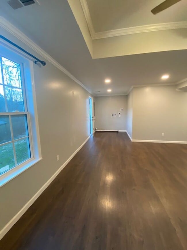 Photo - 1 bedroom basement rental