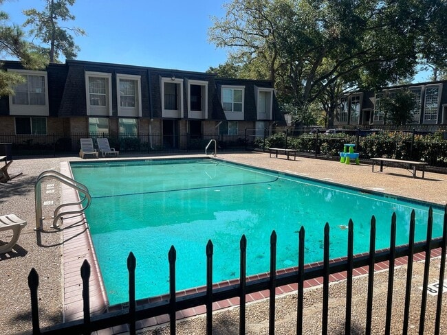 Photo - 12633 Memorial Dr Unit 223