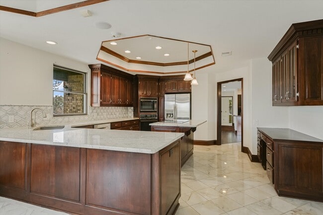 Photo - 4000 Belmont Park Dr