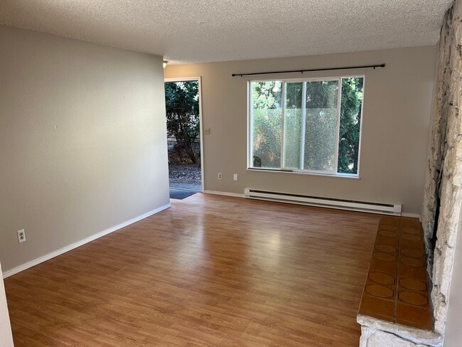 Photo - 4165 SE Cesar E Chavez Blvd