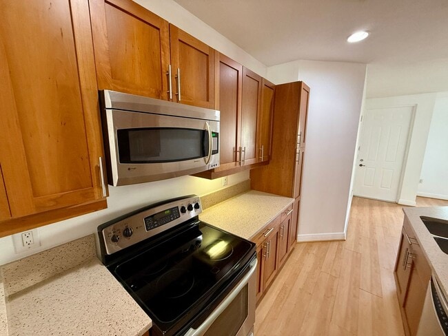 Photo - 1 BED 1 BATH APARTMENT | FT. LAUDERDALE