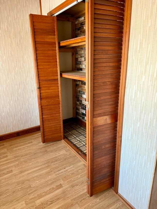 Photo - 3251 N Osage Ave Unit 1