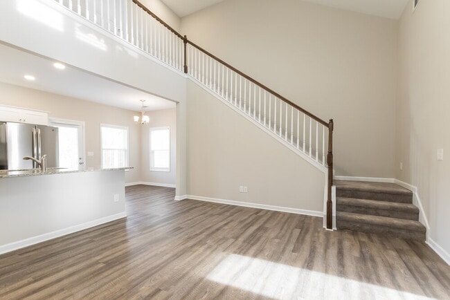 Photo - 39 Celtic Ct