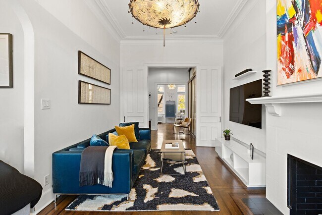 Photo - 937 Washington St Unit 2