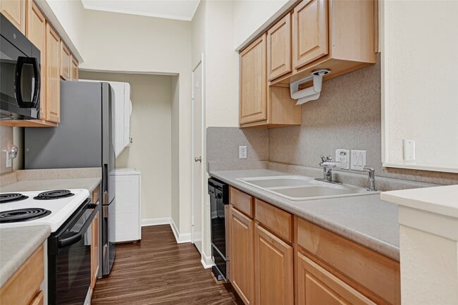 Building Photo - 4001 E NASA Pkwy Unit True