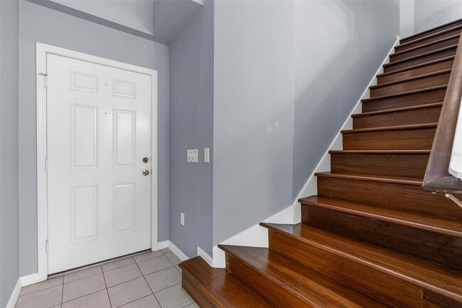 1944 Portcastle Cir