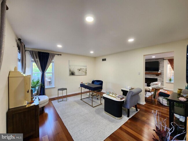 Photo - 498 Palmer Farm Dr