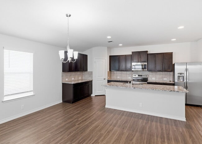 Photo - Spacious 4 Bedroom Home with Covered Patio in Red River Ranch