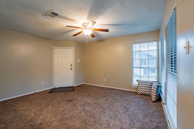 Oak Bend Apartments