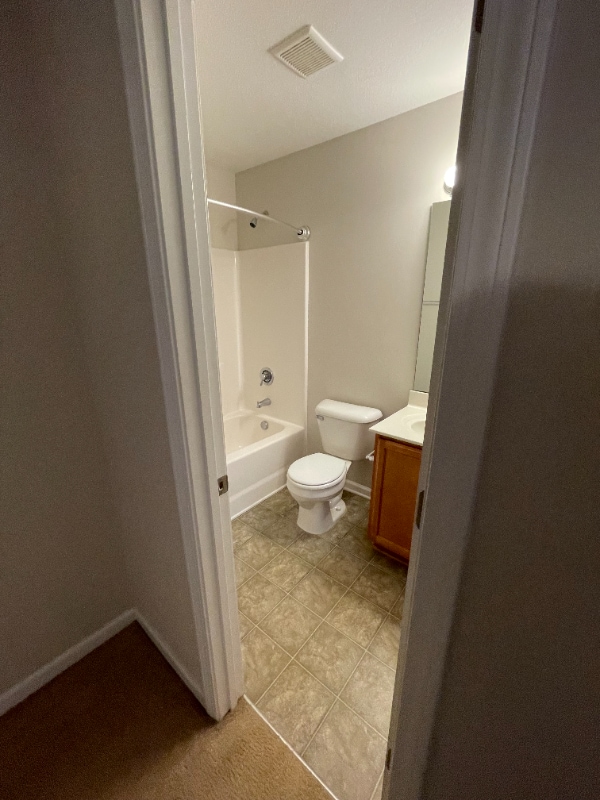 Photo - 1404 Old Folkstone Rd