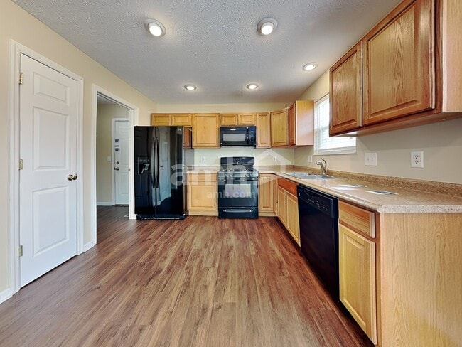 Photo - 6131 Pine Meadows Dr