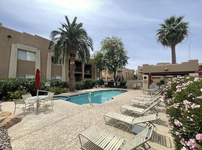 Building Photo - 7021 E Earll Dr Unit 115