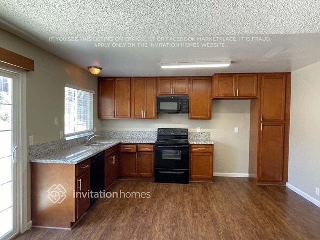 Photo - 300 Radcliffe Dr