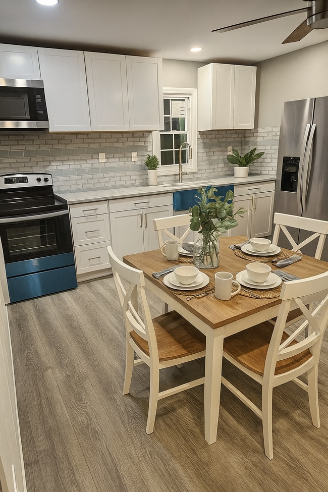 Photo - 50 Beverly Park Ct