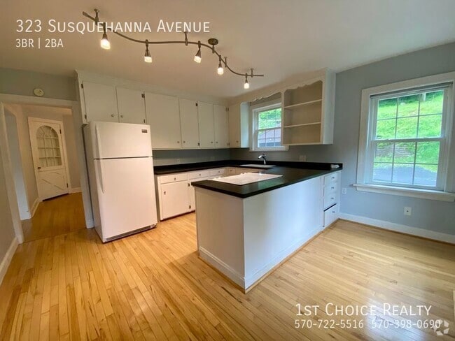 Building Photo - 323 Susquehanna Ave Rental