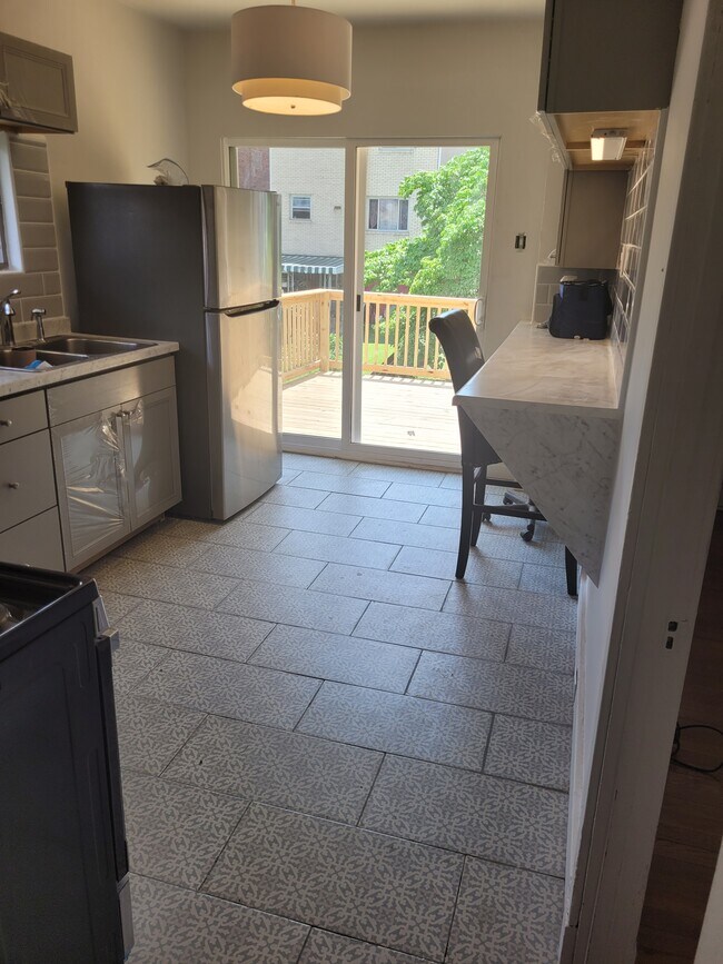 Photo - 970 Lilac St Unidad 970 Lilac St