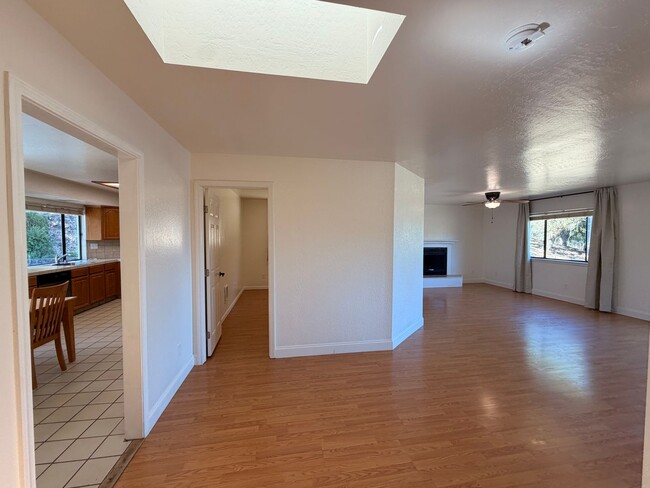 Photo - 17106 Shady Ln Dr