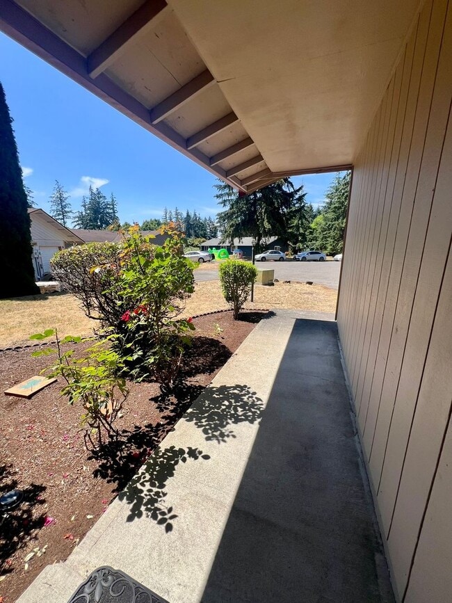 Photo - Well Maintained 2BD Duplex - Water Included