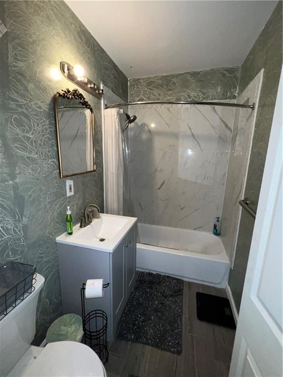 Photo - 1792 Bergen St Unidad 1