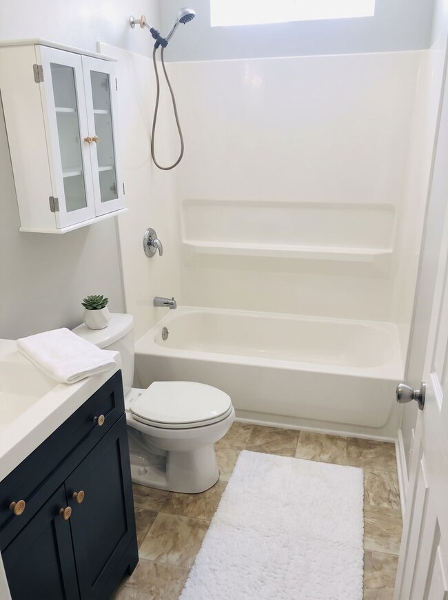 29 Tinica Way Unit Main House